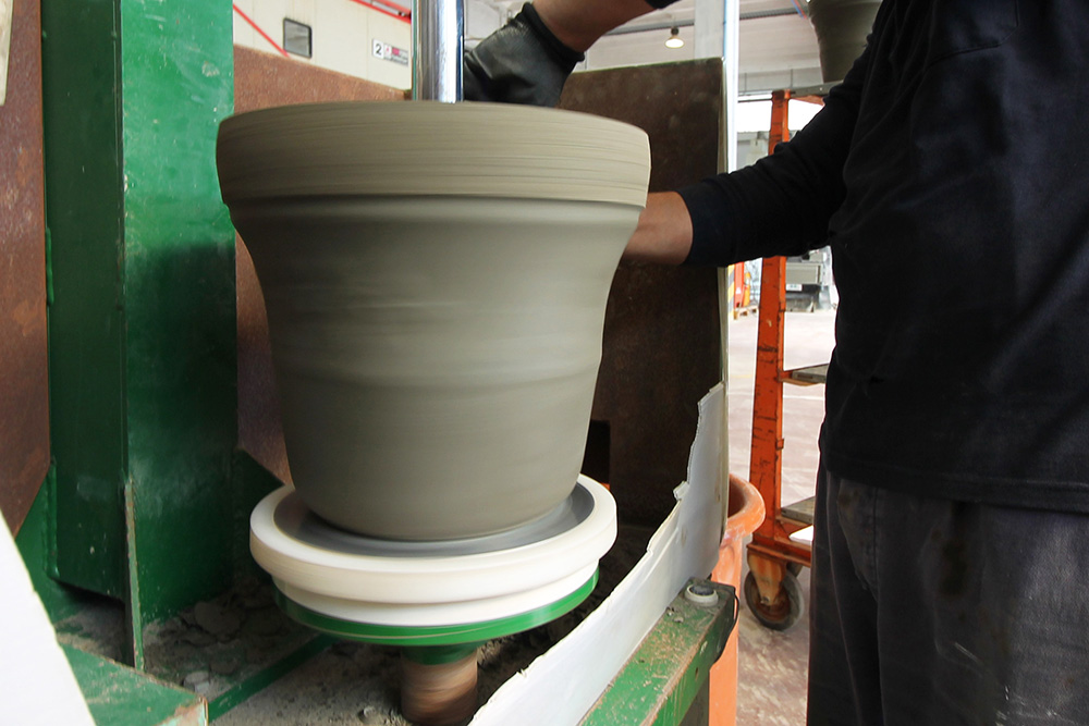 Earthenware production